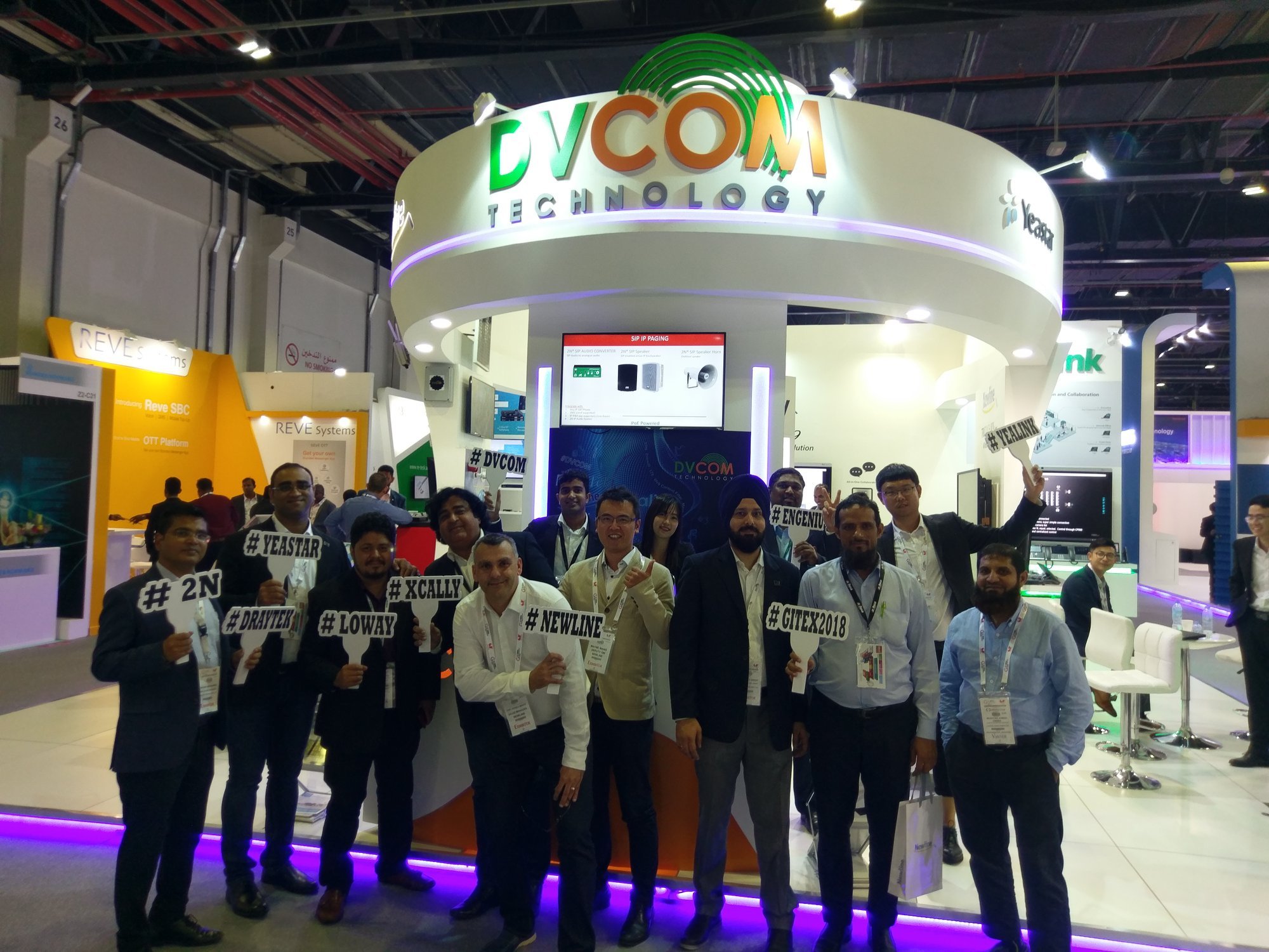 OneScreen Welcomes UAE Distributor DVCOM Technology to Expanding International Network